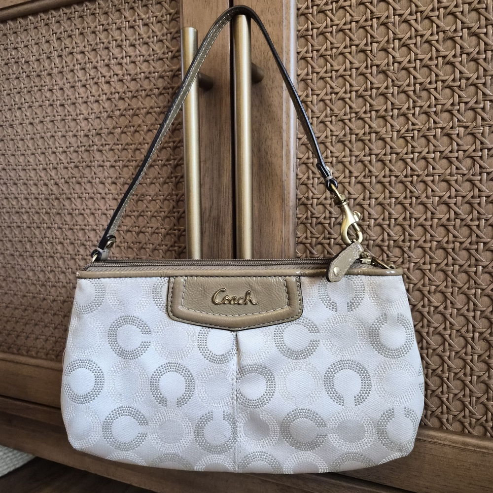 Coach Cream and Gold Shoulder Bag